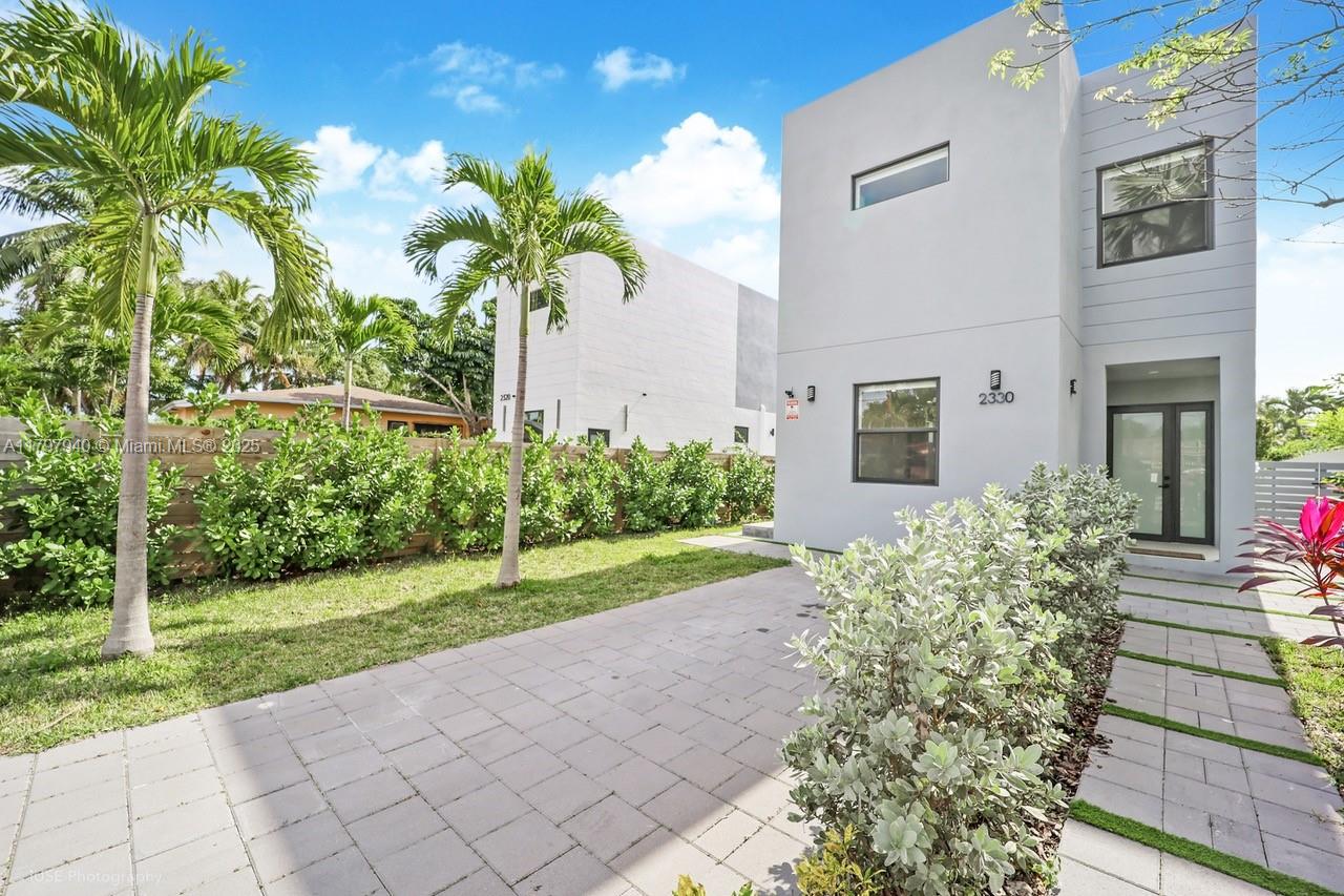 2330 SW 14th St, Miami, Florida image 1