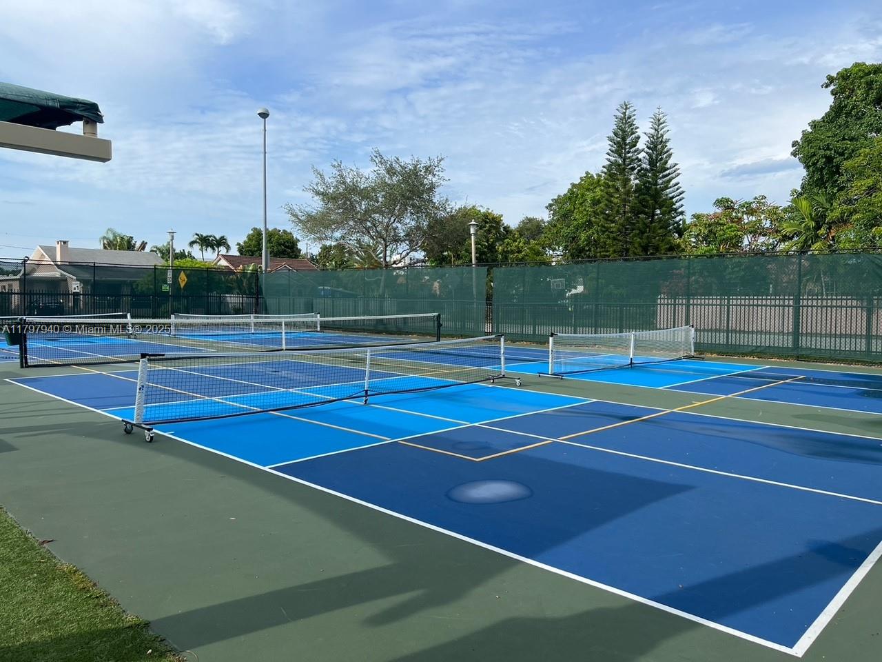2330 SW 14th St, Miami, Florida image 24