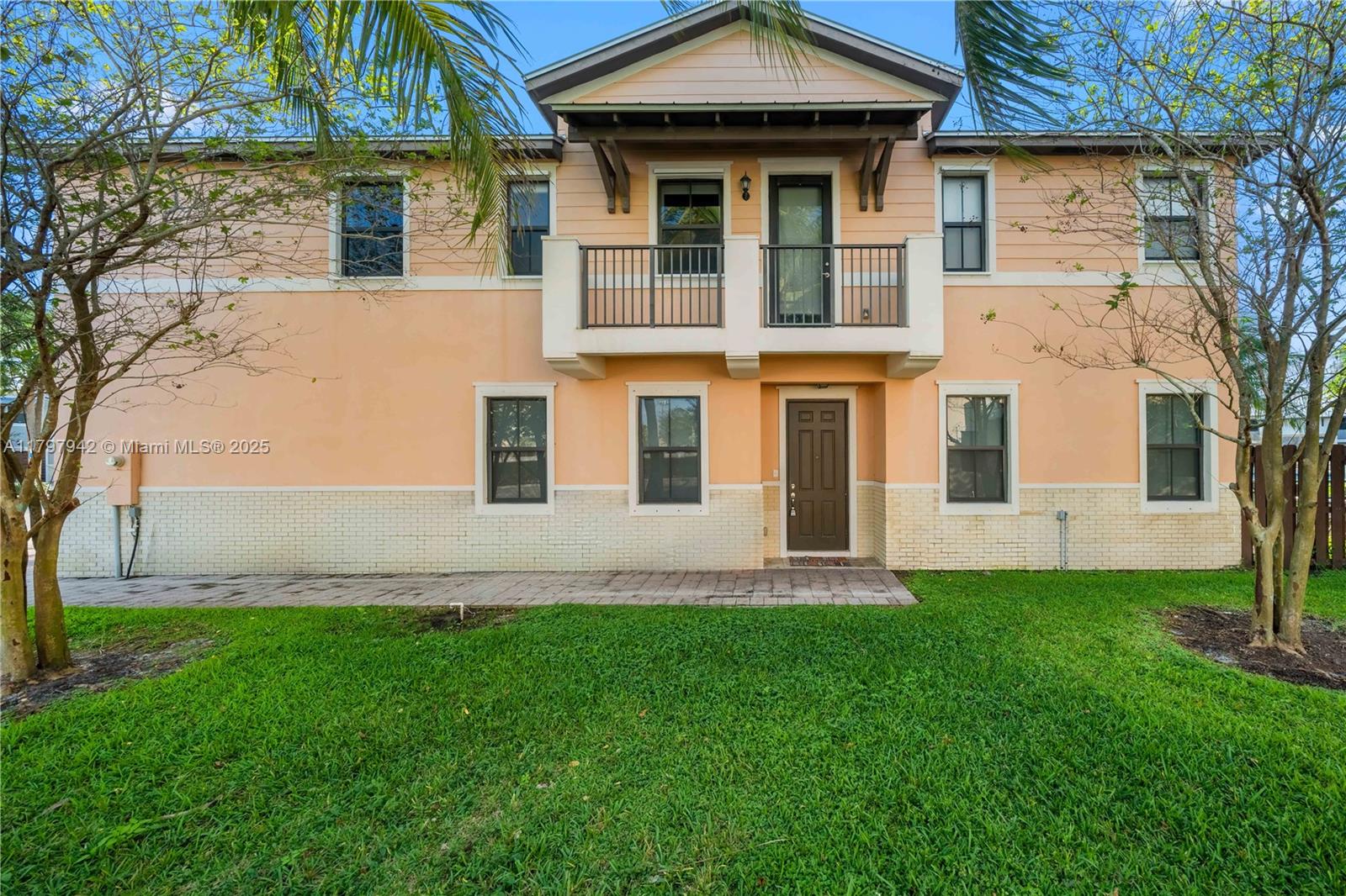 Property photo # 2