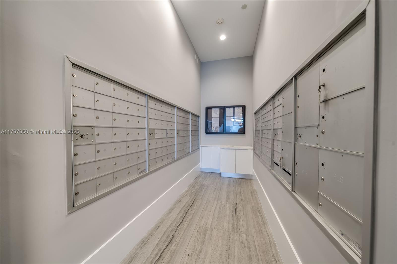 Property photo # 8