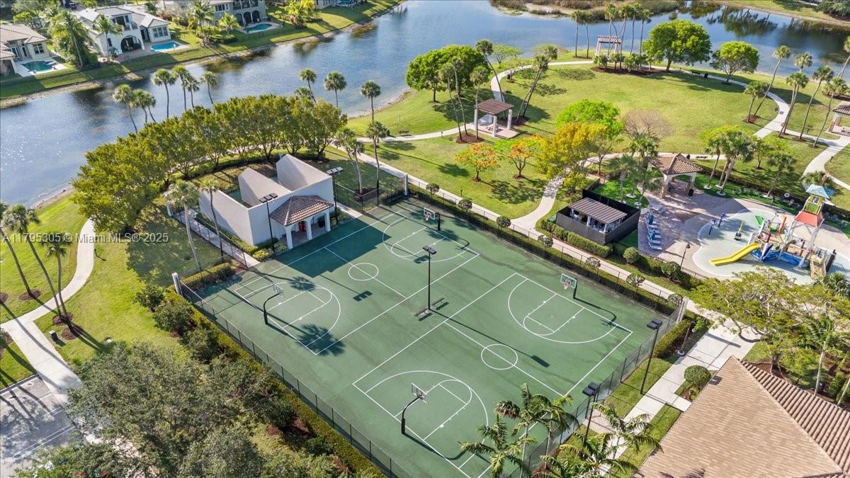 12471 NW 78th Mnr, Parkland, Florida image 15