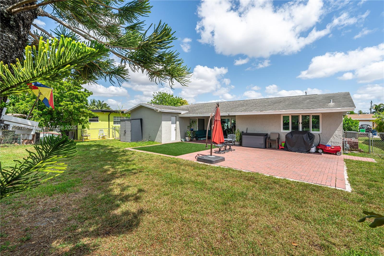 9652 NW 19th Pl, Sunrise, Florida image 24