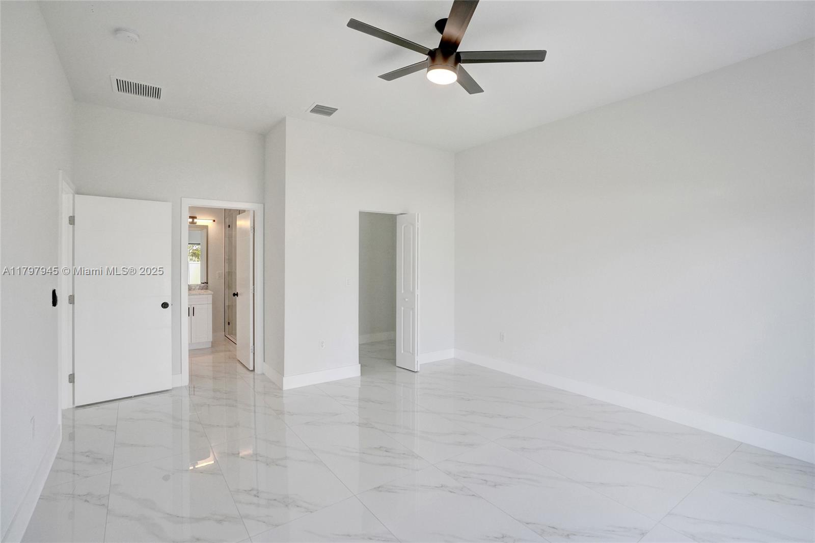 2628 NW 18th Ter, Oakland Park, Florida image 11