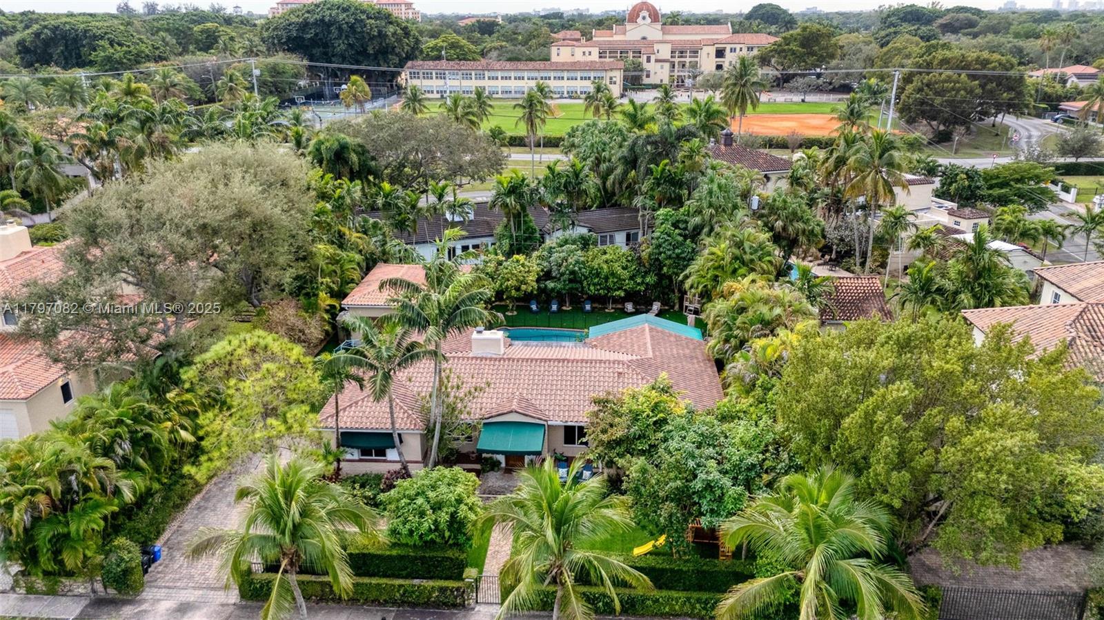 1254 Andalusia Ave, Coral Gables, Florida image 30