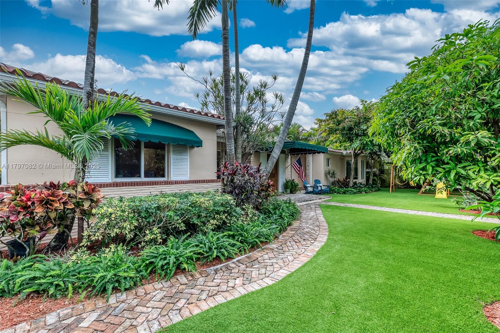 1254 Andalusia Ave, Coral Gables, Florida image 36
