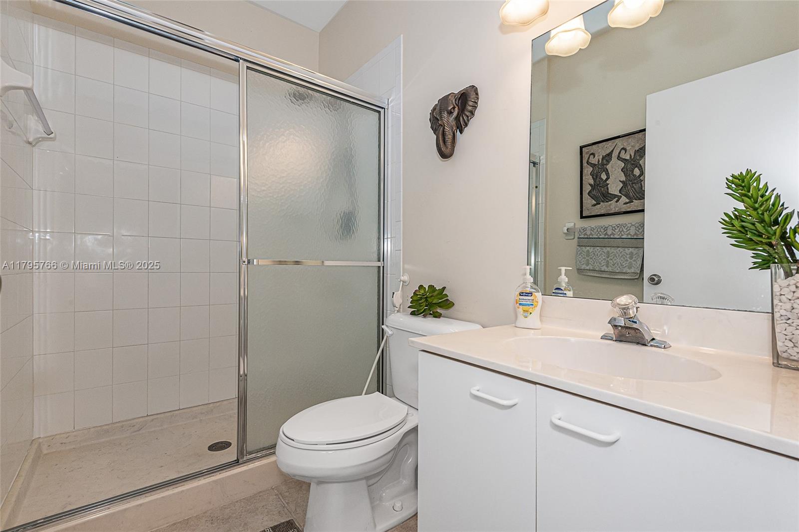 Property photo # 6