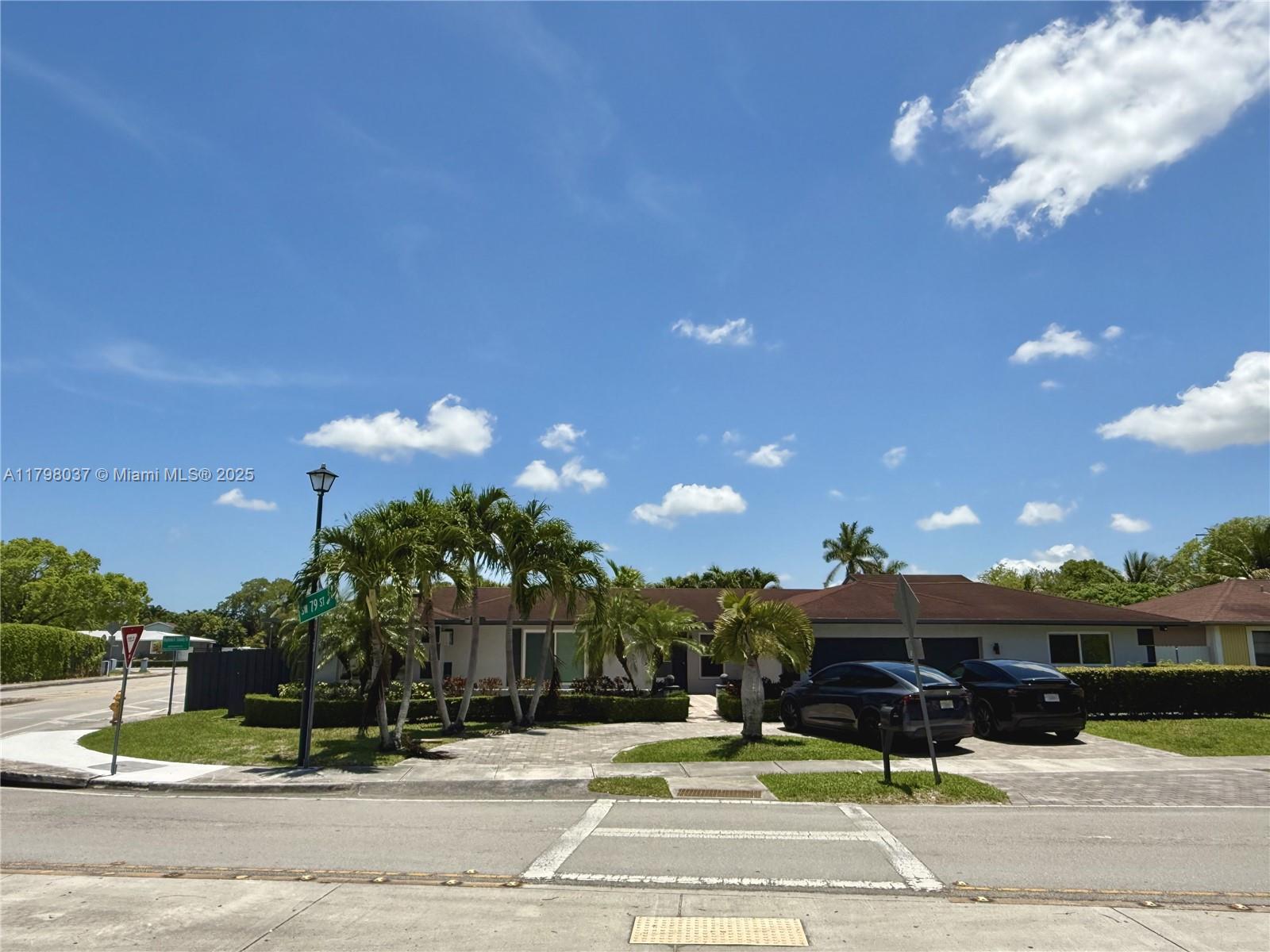 13500 79th St, Miami, Florida 33183