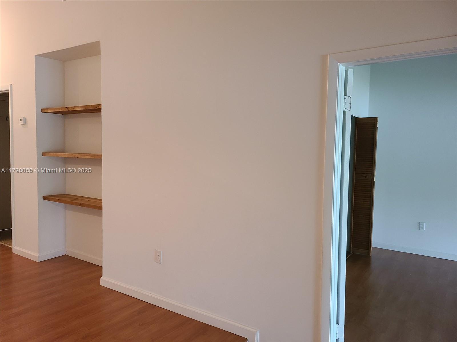 Property photo # 4