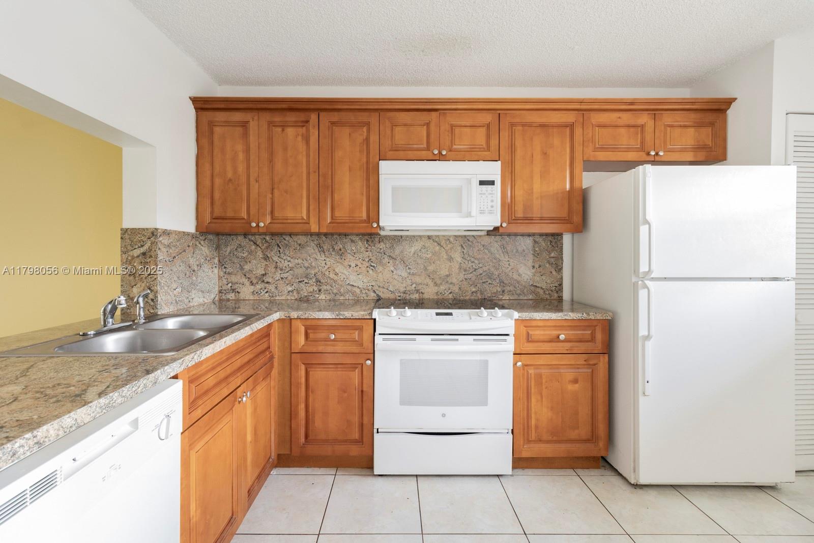 Property photo # 6