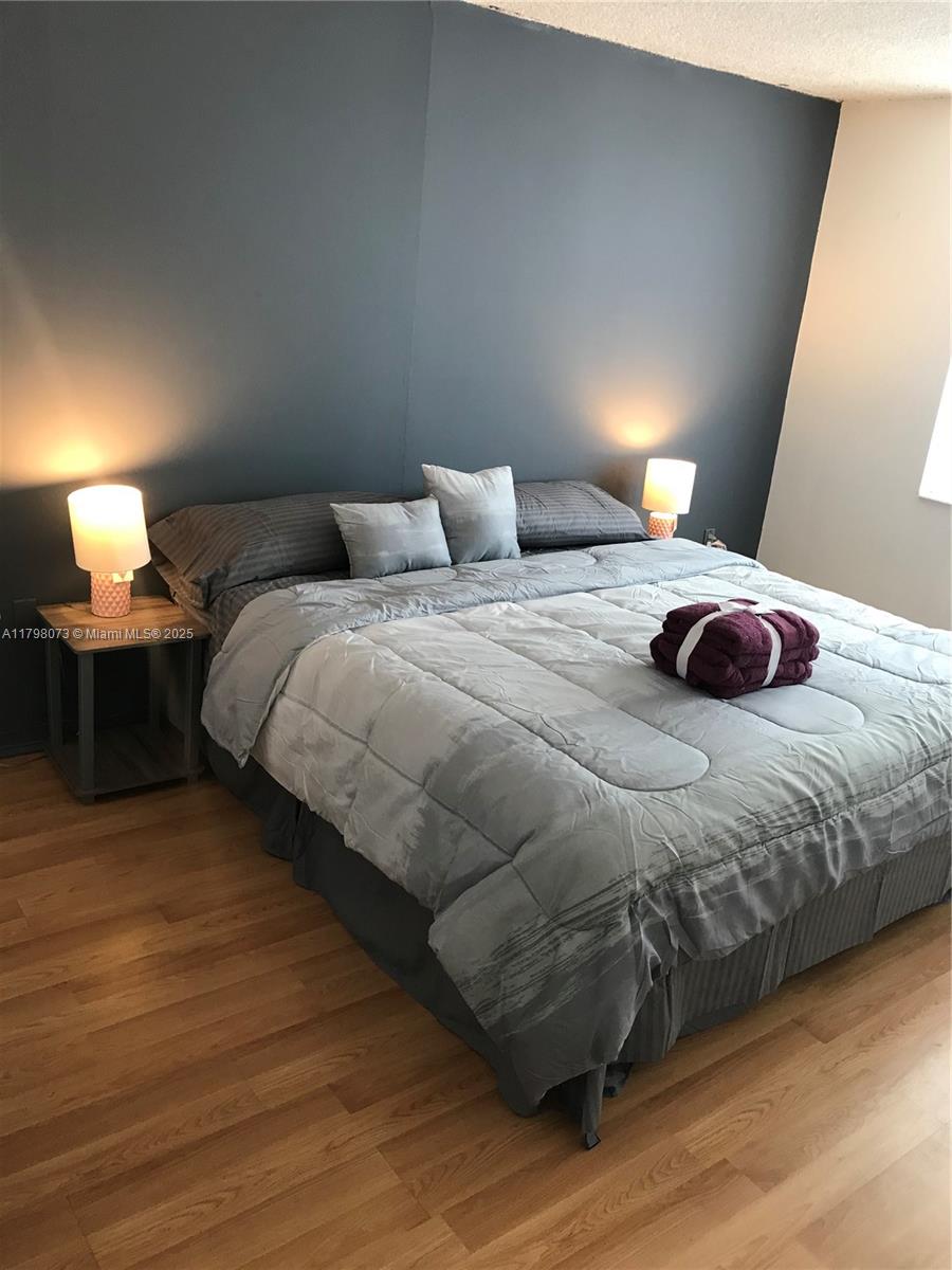 Property photo # 8