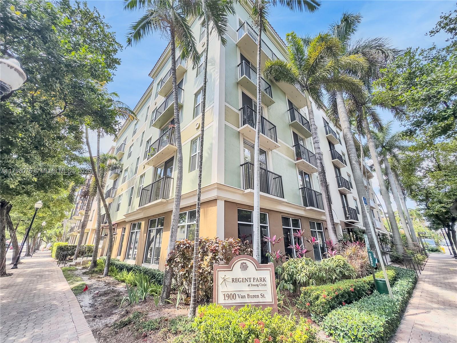 1900 Van Buren St Unit 105 B, Hollywood, Florida 33020