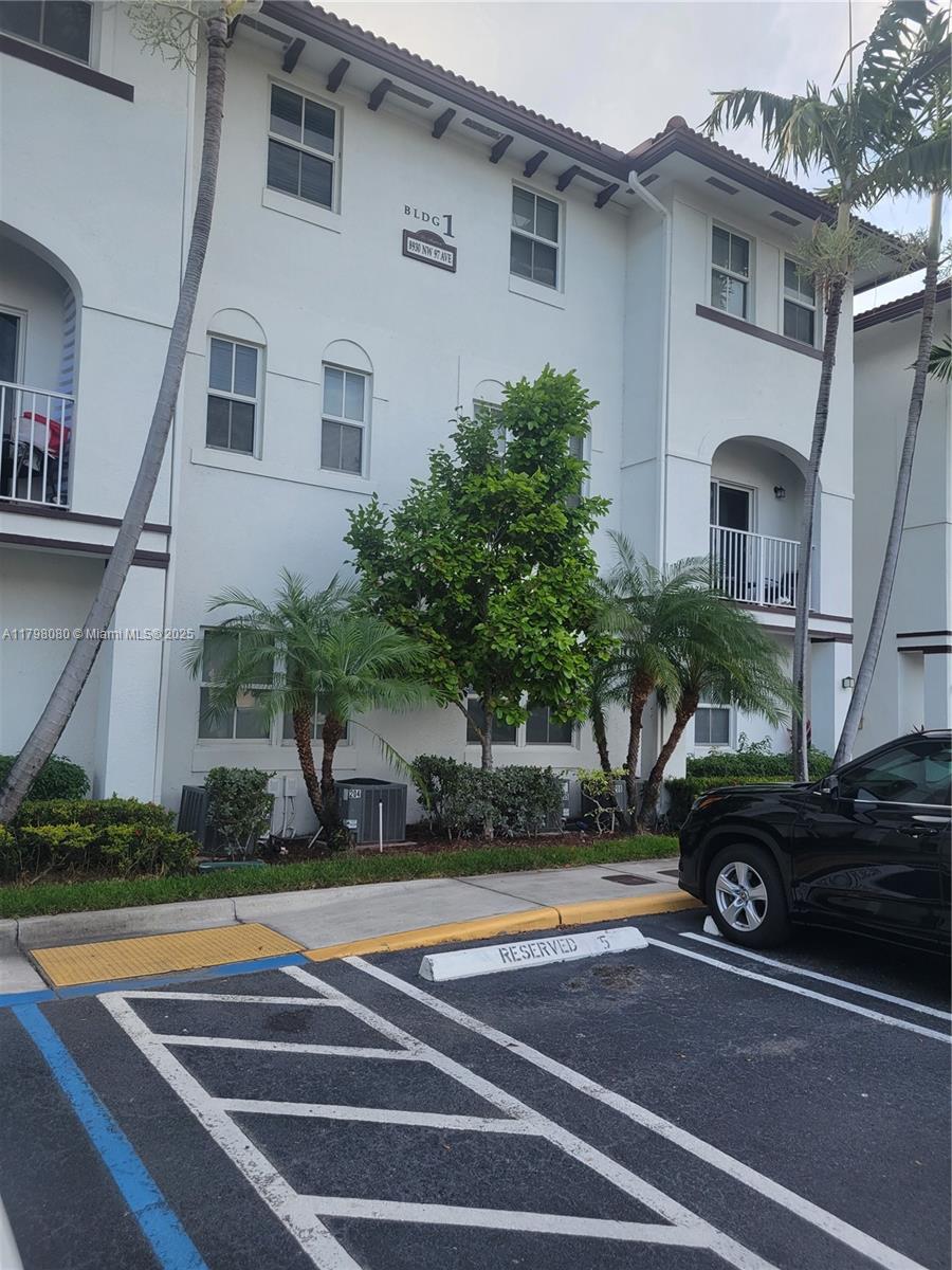 Property photo # 0
