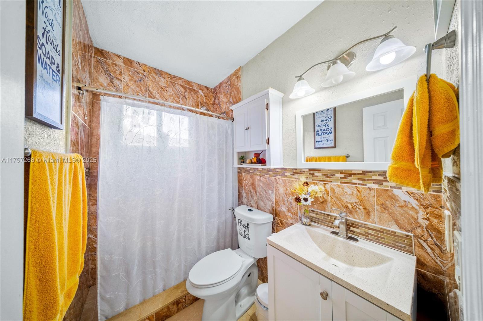 890 W 36th St, Hialeah, Florida image 14