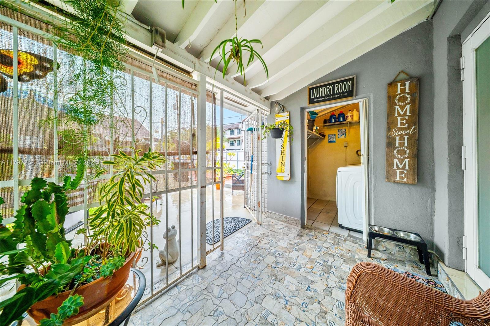 890 W 36th St, Hialeah, Florida image 15
