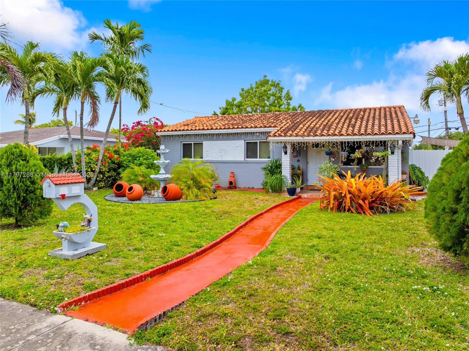 890 W 36th St, Hialeah, Florida image 2