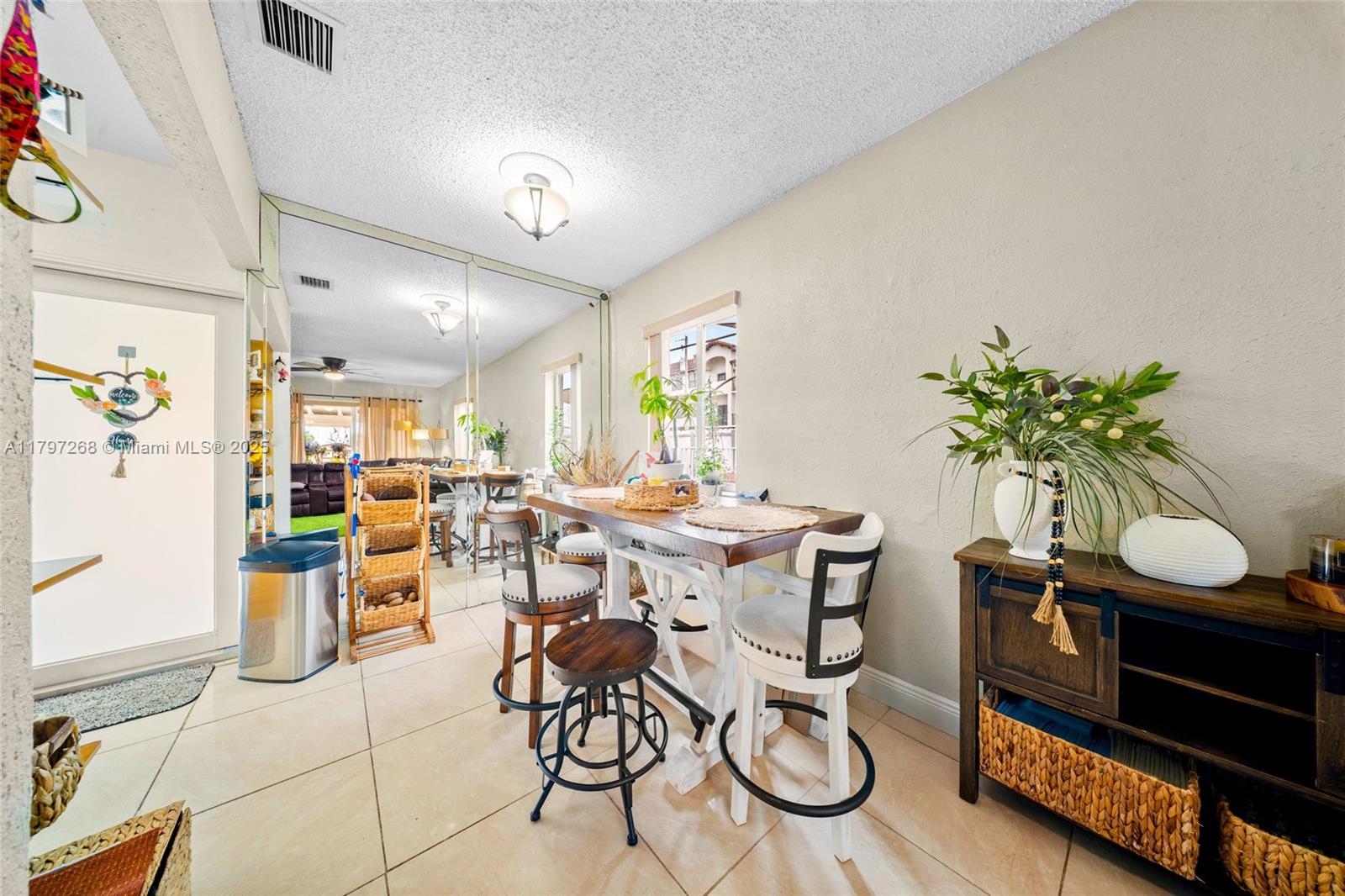 890 W 36th St, Hialeah, Florida image 7