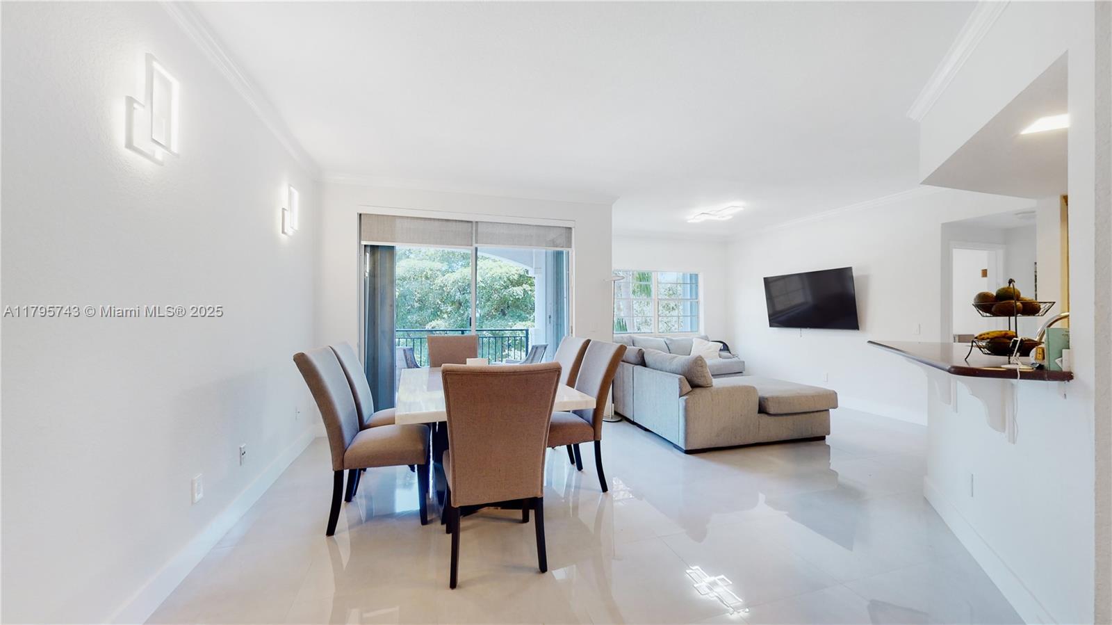 Property photo # 8