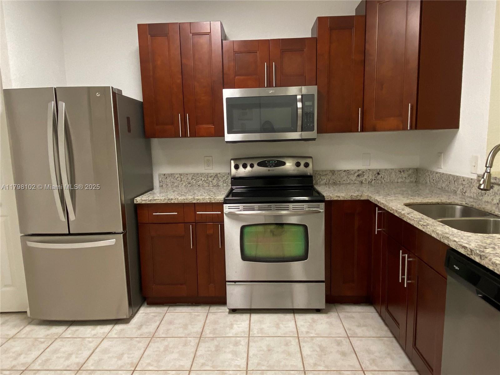 Property photo # 6