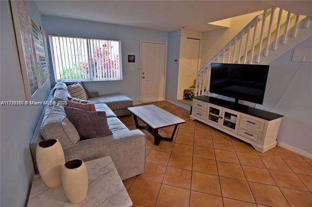 Property photo # 8