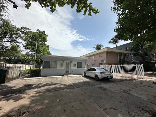 Property photo # 0