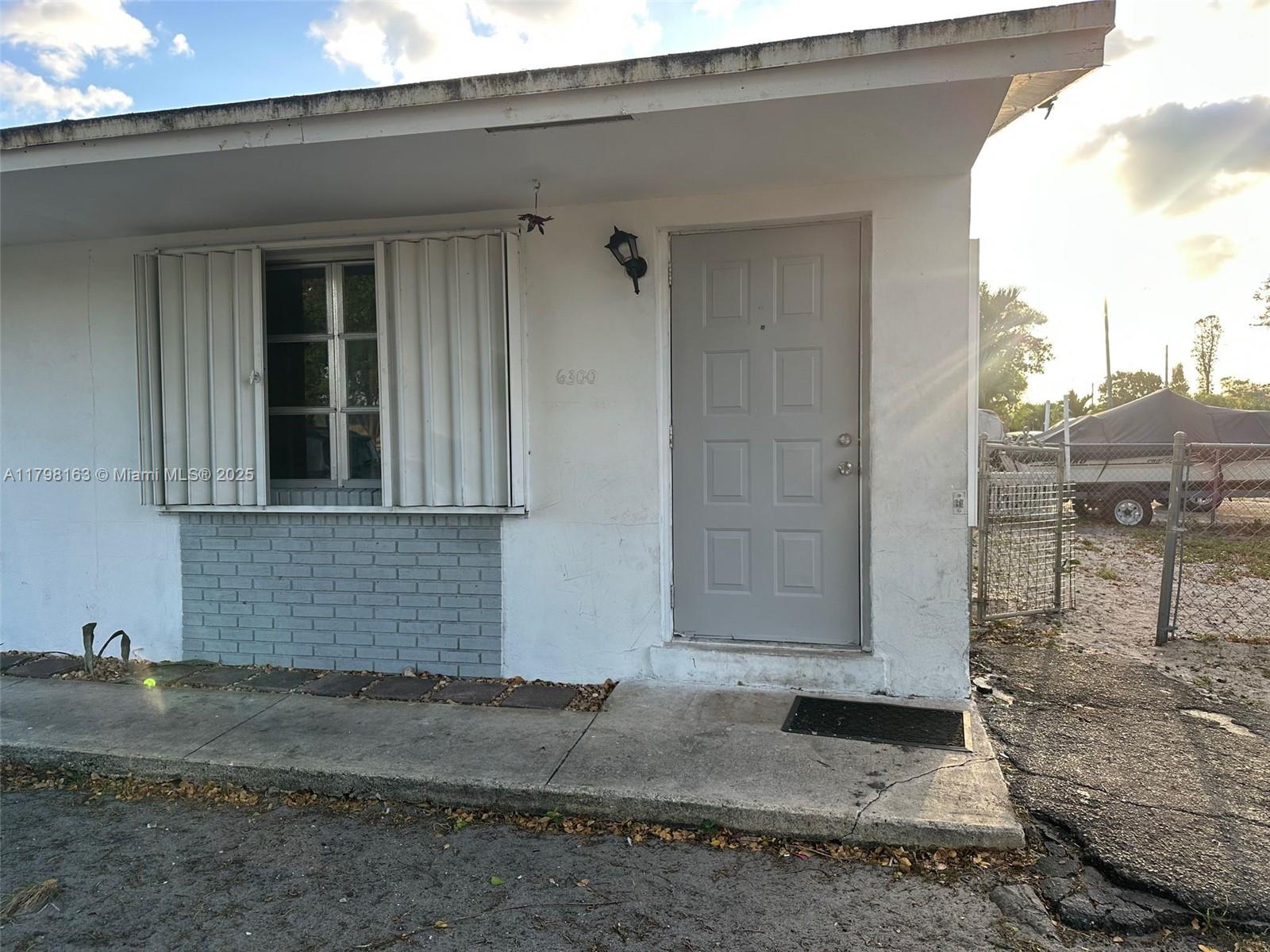 Property photo # 0