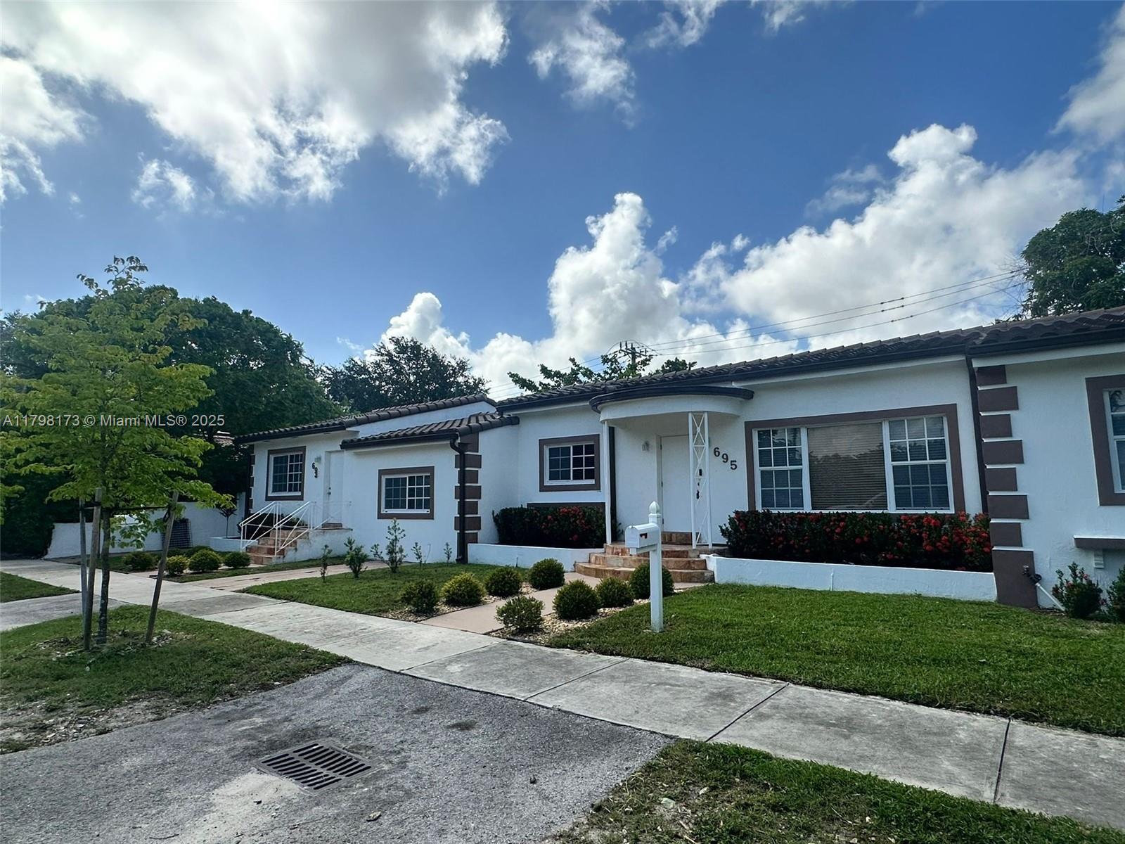 Property photo # 0