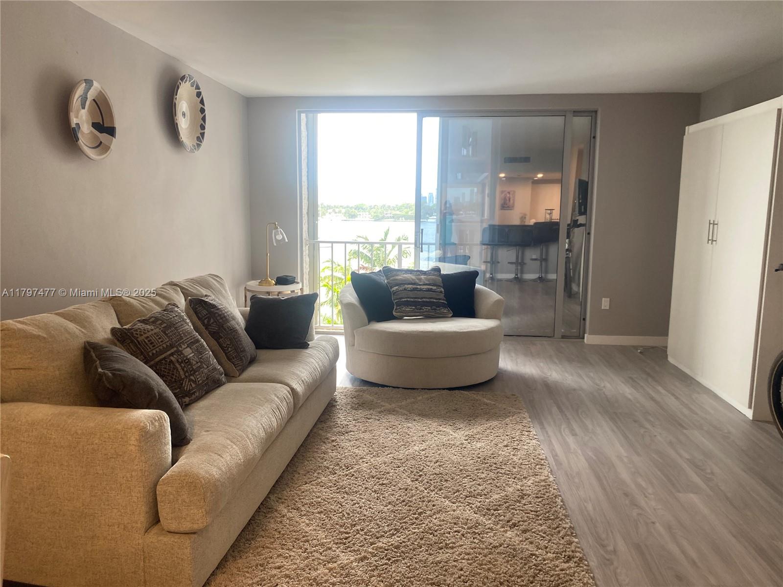 Property photo # 2
