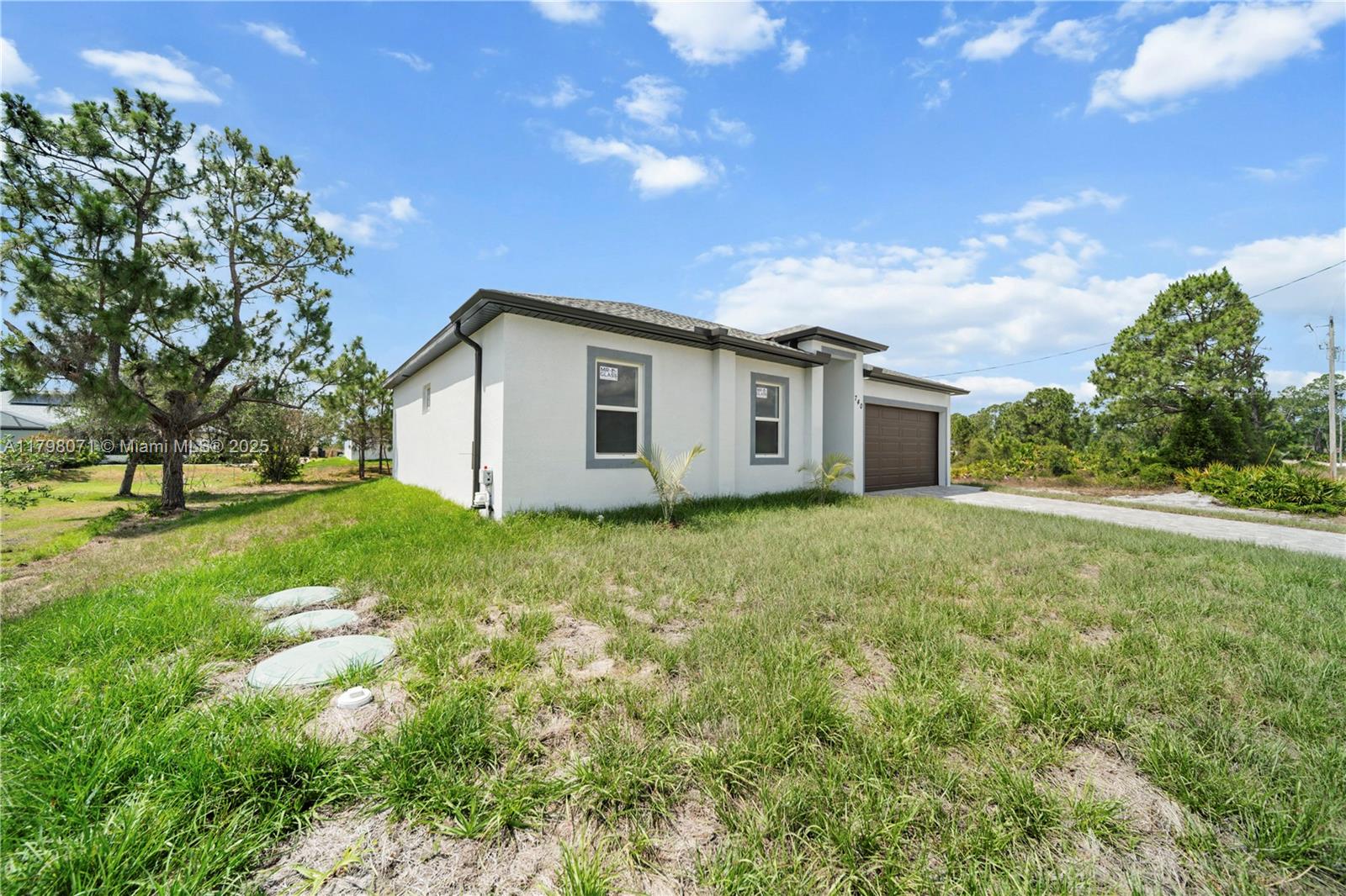 740 Newhall St E, Lehigh Acres, Florida image 5