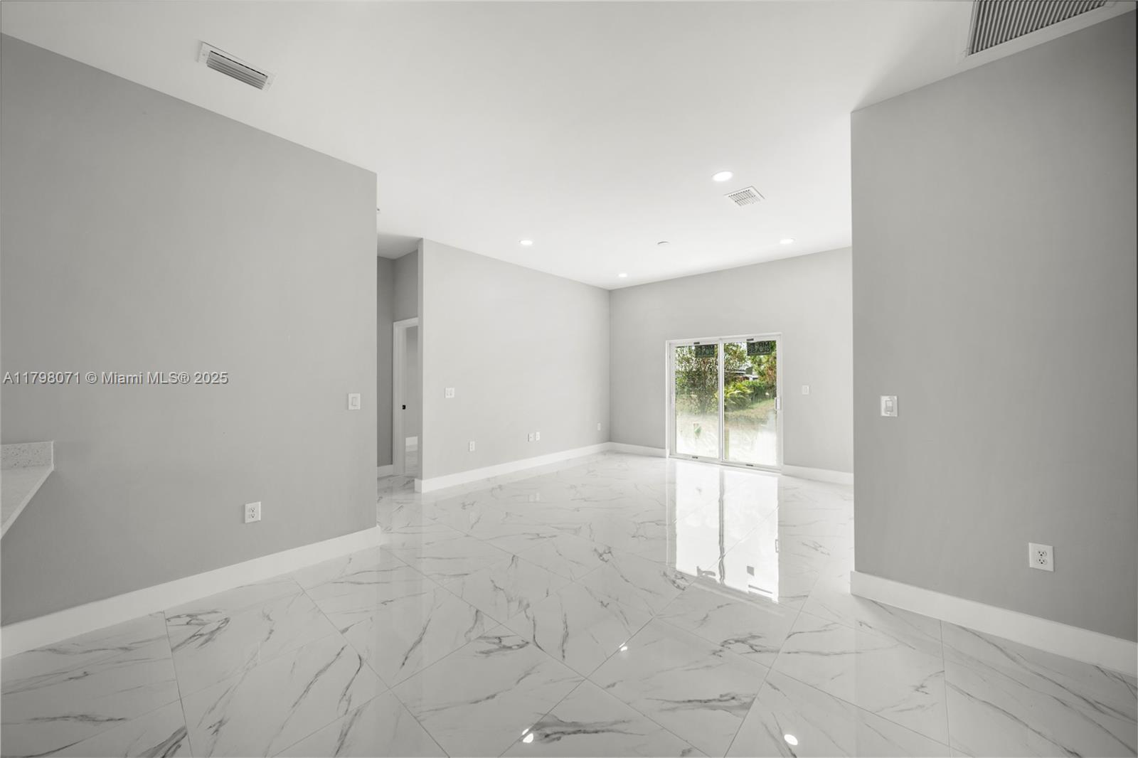 740 Newhall St E, Lehigh Acres, Florida image 7