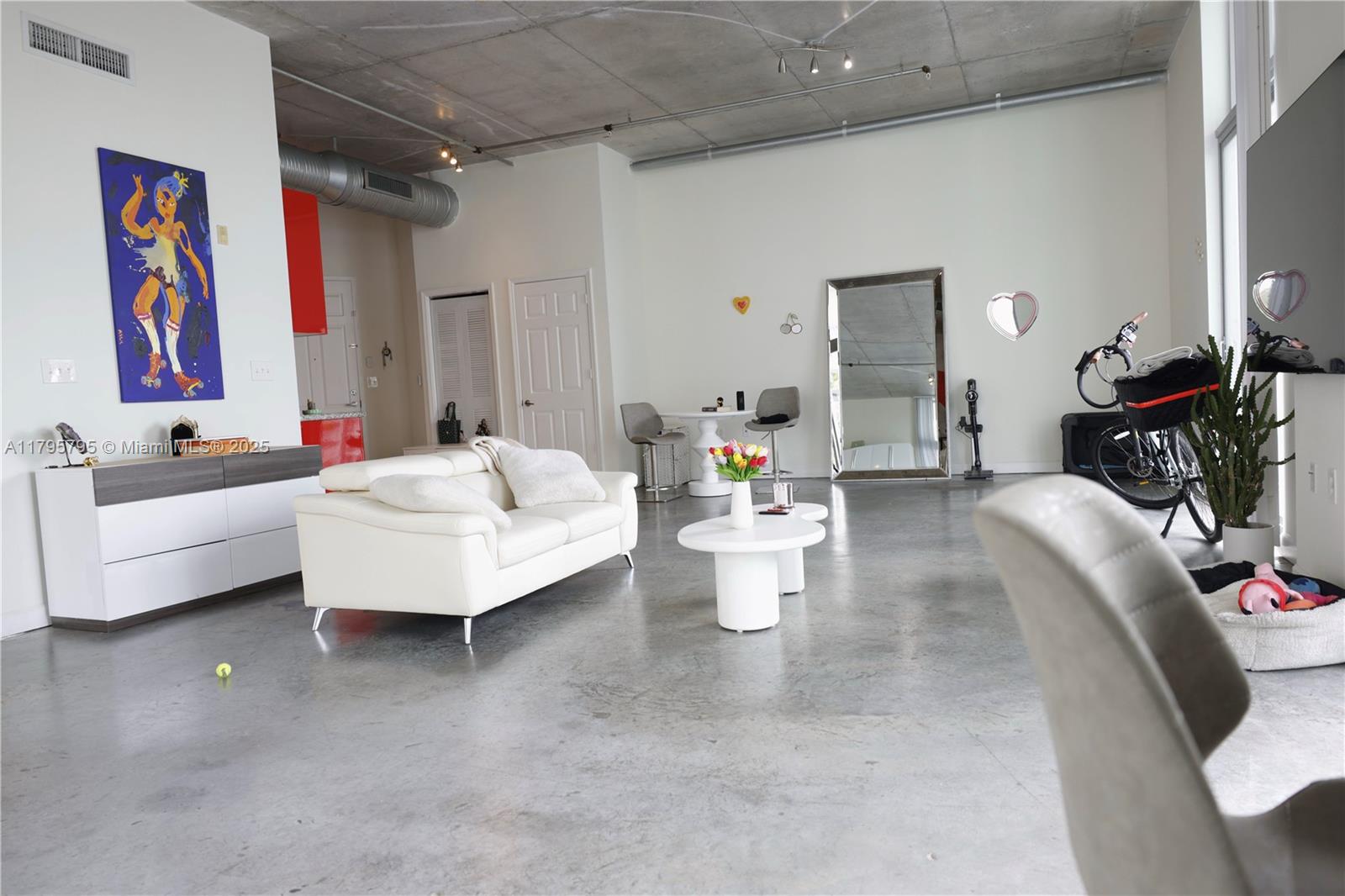 Property photo # 0