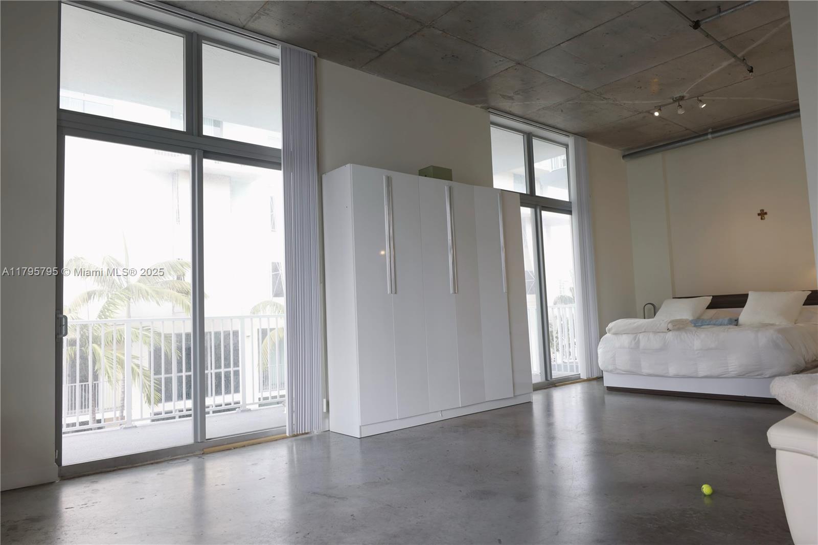 Property photo # 2