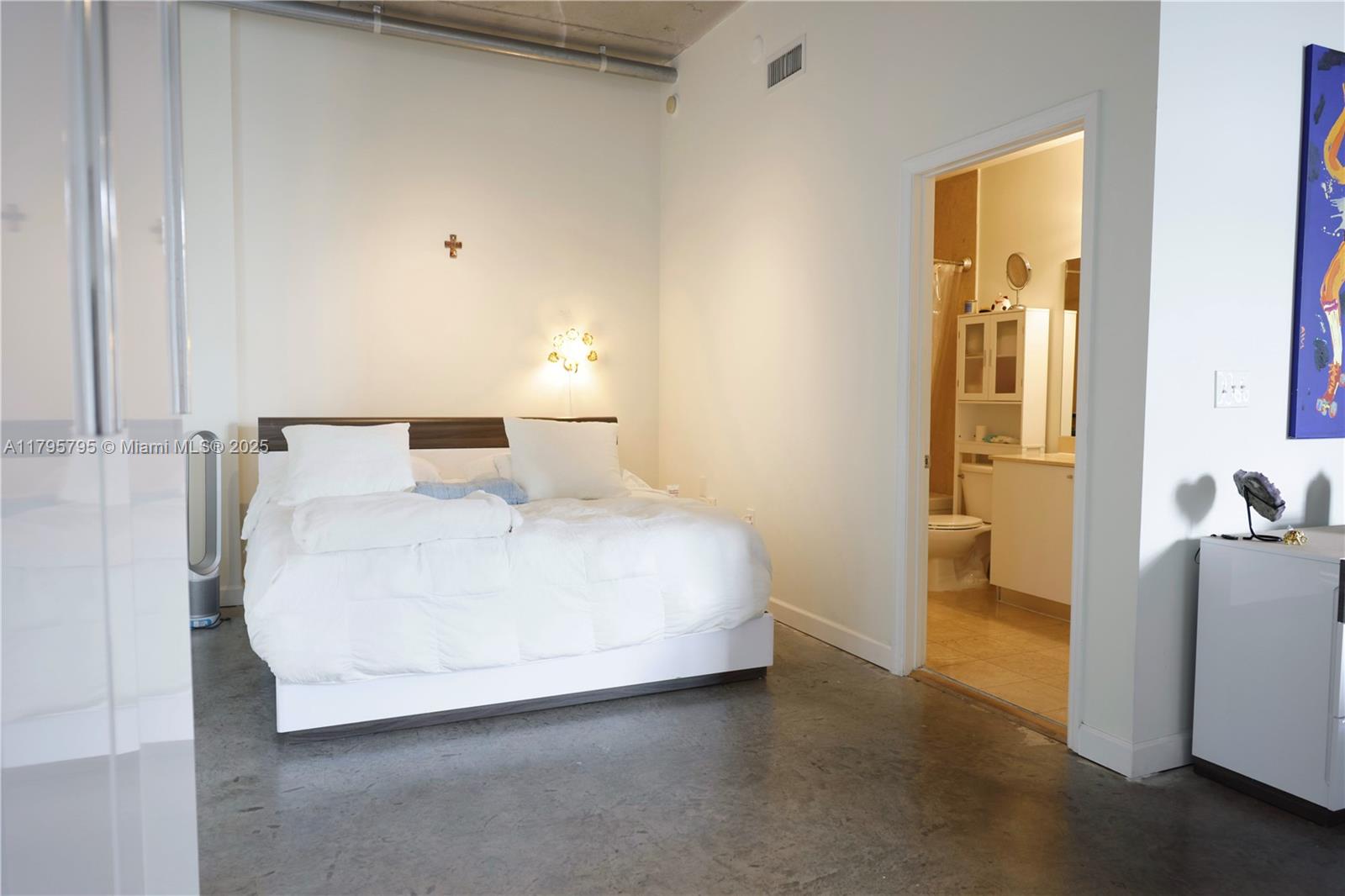 Property photo # 8