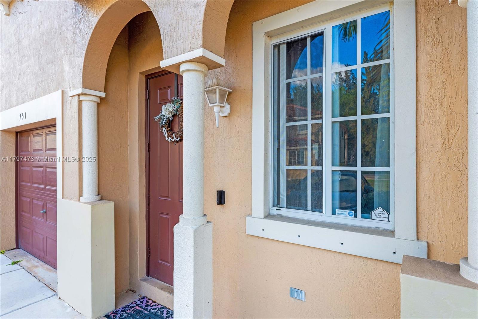 Property photo # 0