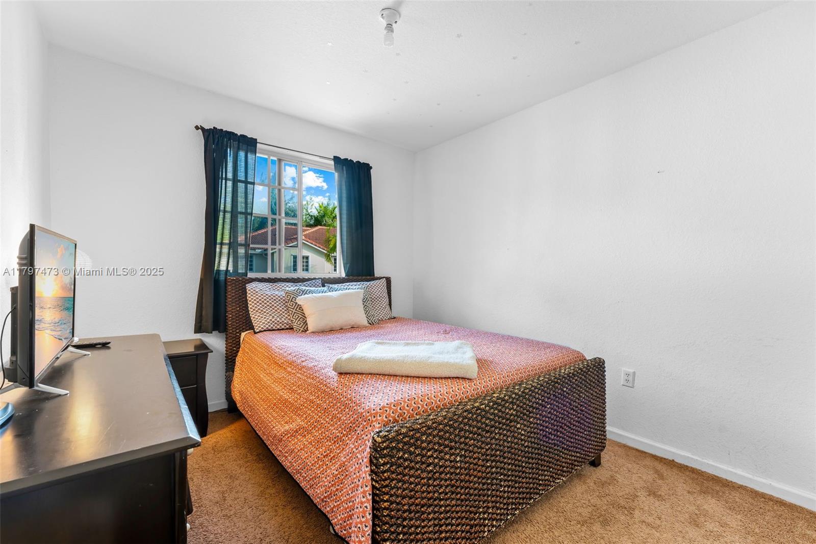 Property photo # 7