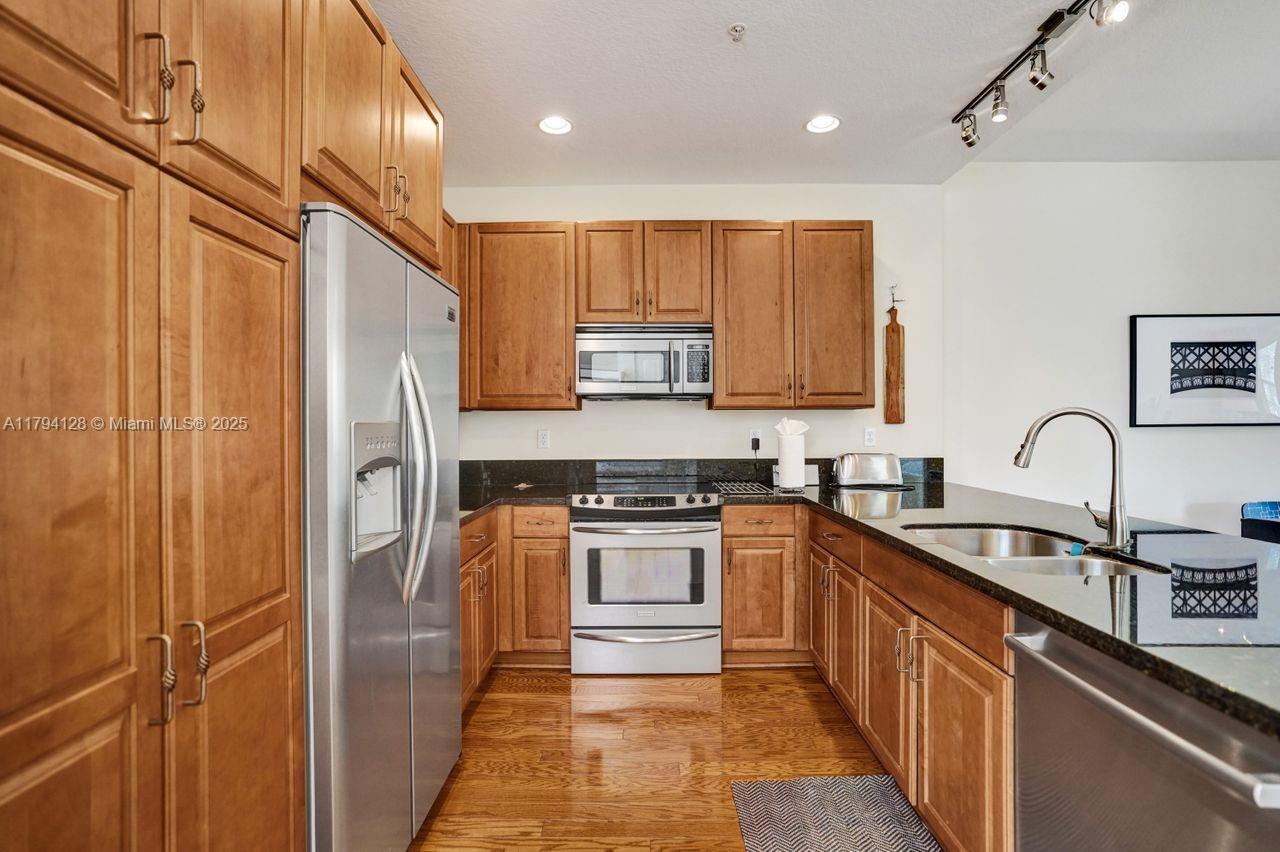 Property photo # 2