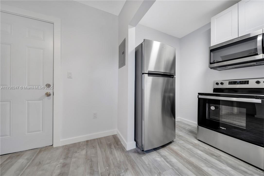 Property photo # 9