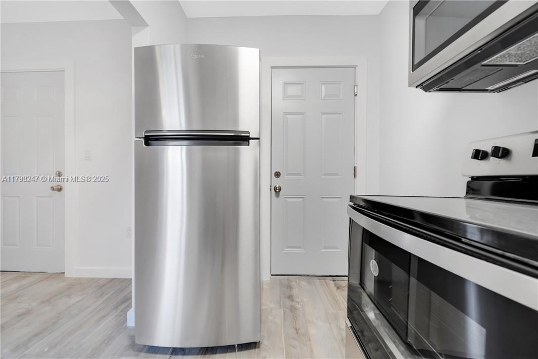 Property photo # 4