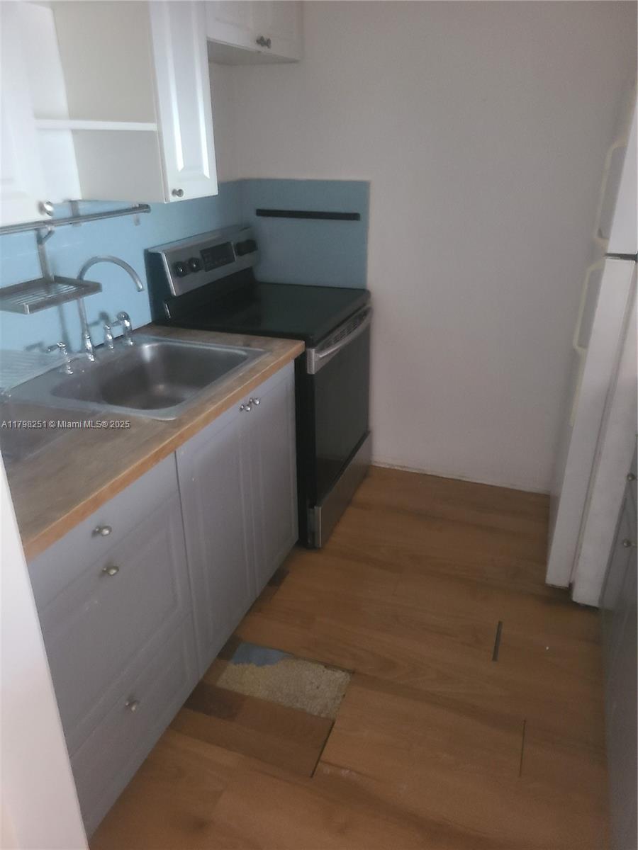 Property photo # 4