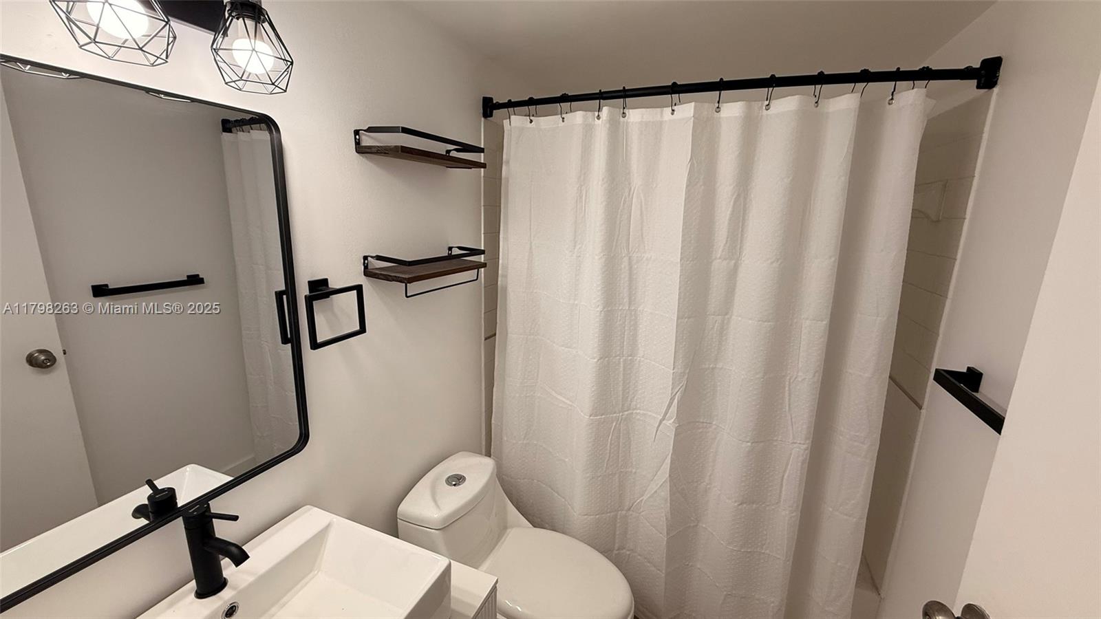 Property photo # 7