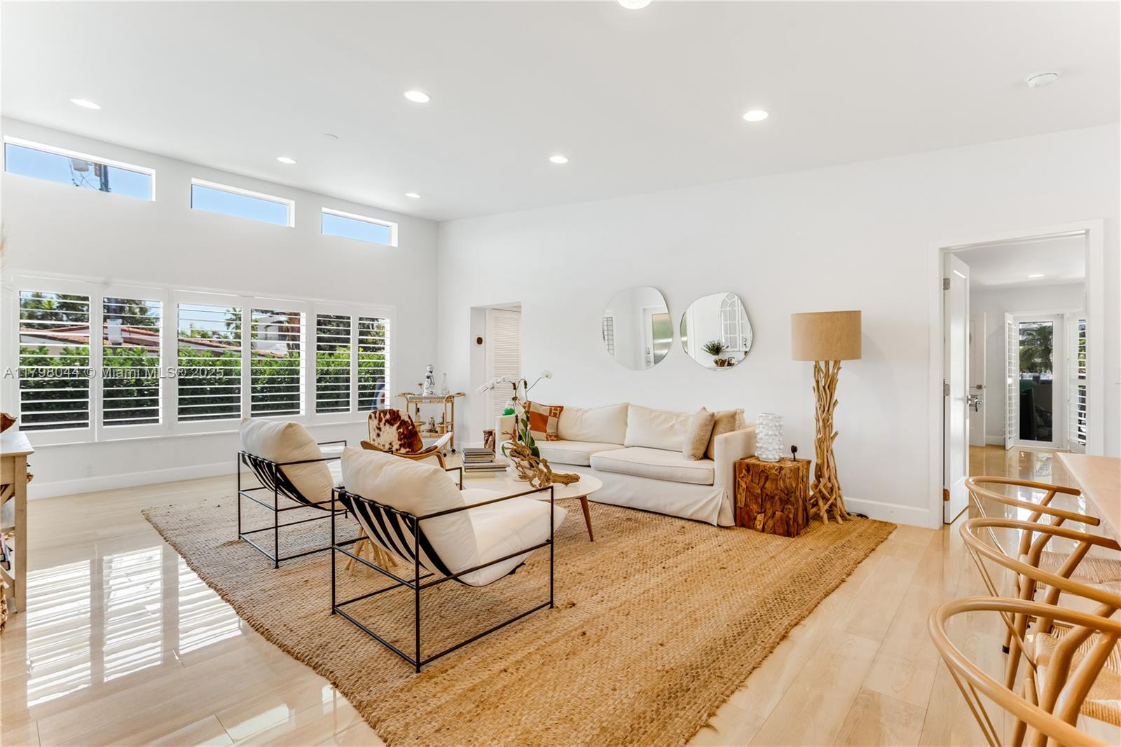 Property photo # 9