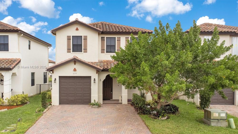 Property photo # 0
