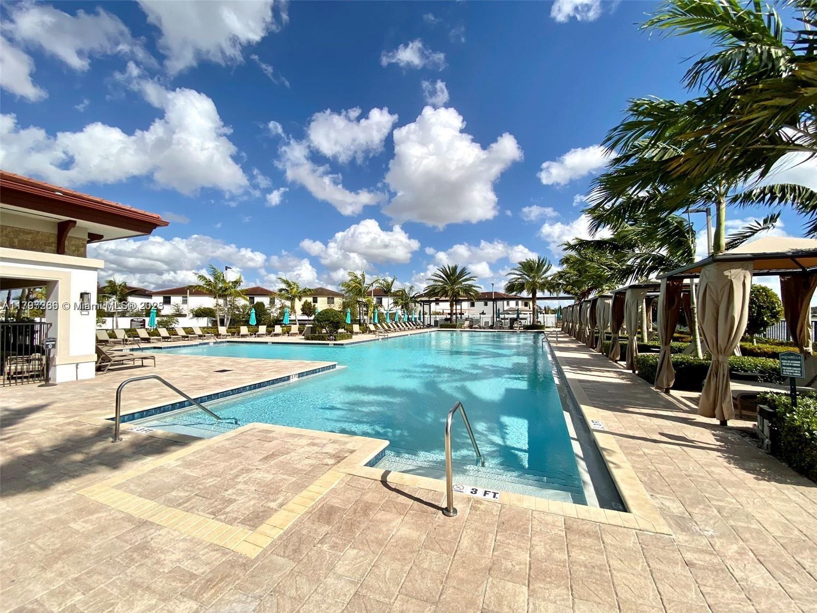 10607 W 34th Ct, Hialeah, Florida image 25