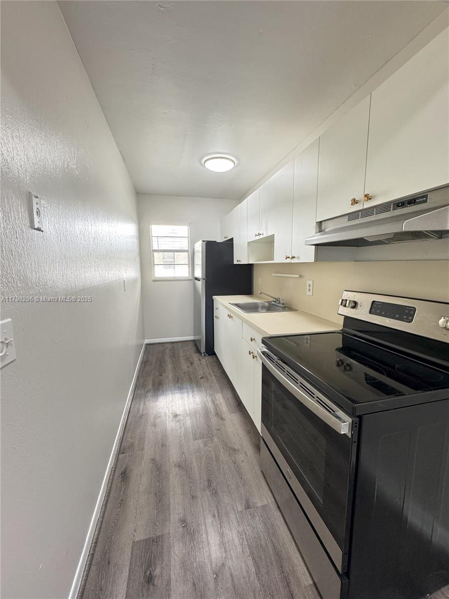Property photo # 8