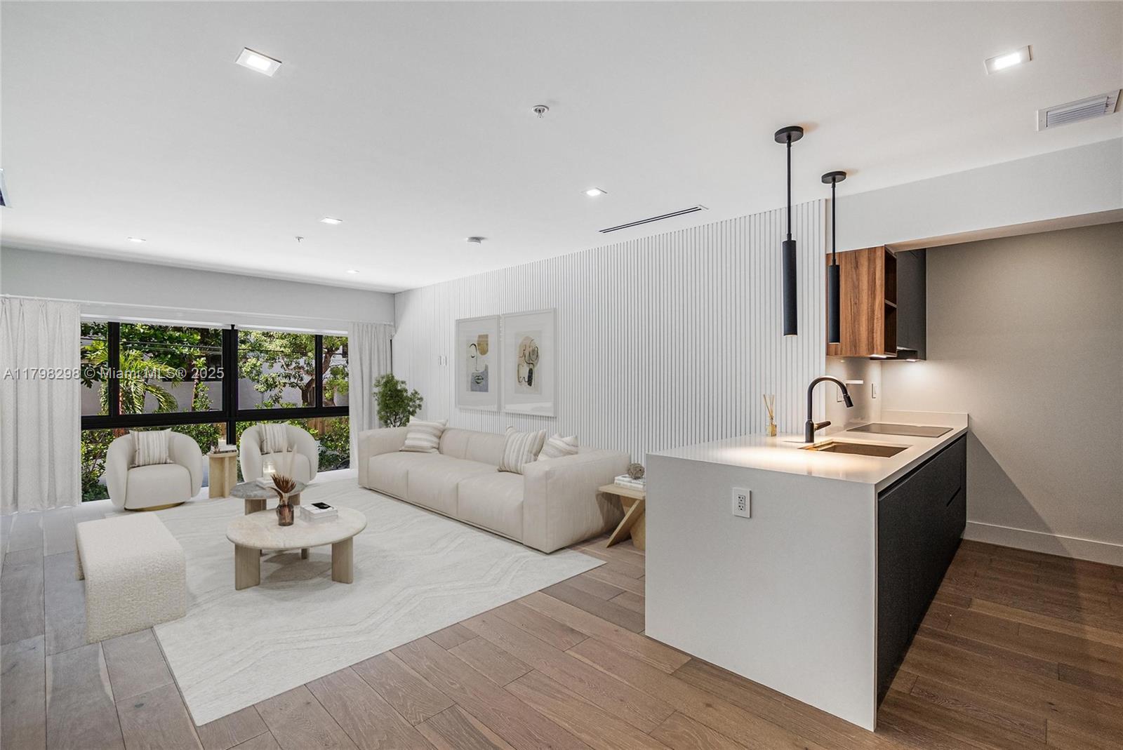 204 Sunrise Dr #204D, Key Biscayne, Florida image 2