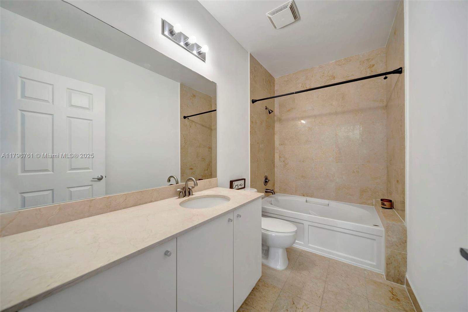 2100 Van Buren St #320, Hollywood, Florida image 11