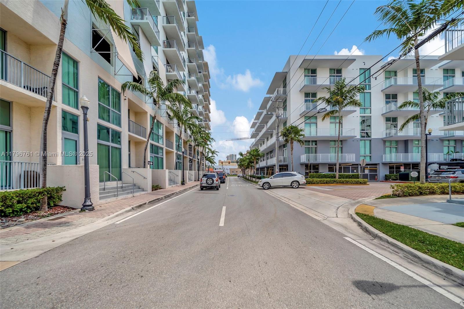 2100 Van Buren St #320, Hollywood, Florida image 17