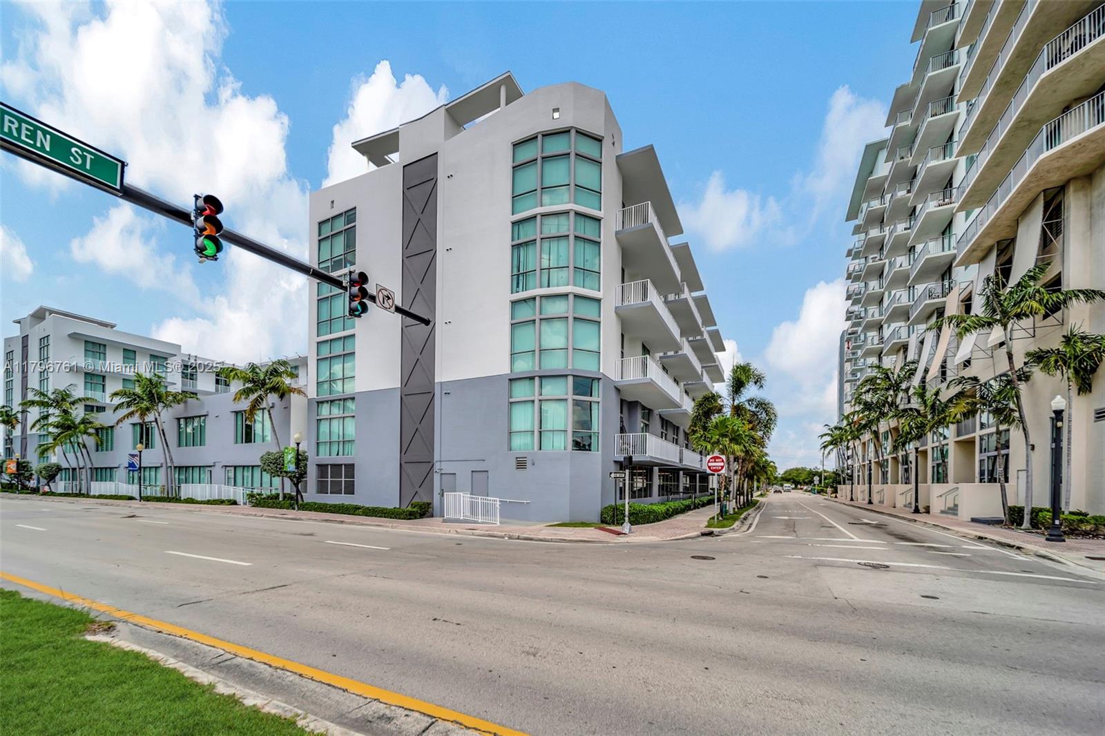 2100 Van Buren St #320, Hollywood, Florida image 18