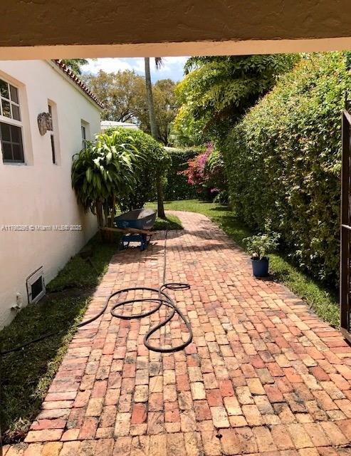 410 Navarre Ave, Coral Gables, Florida image 16