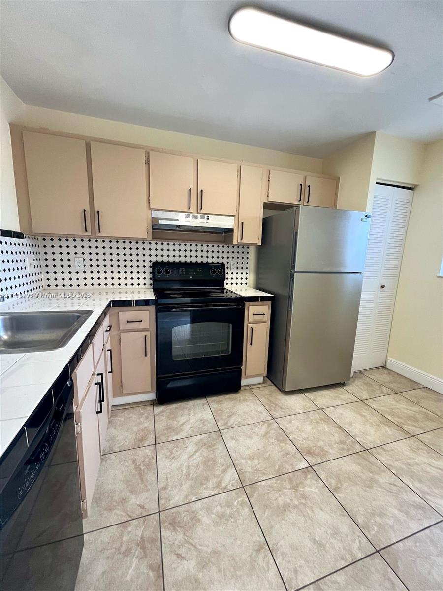 Property photo # 5