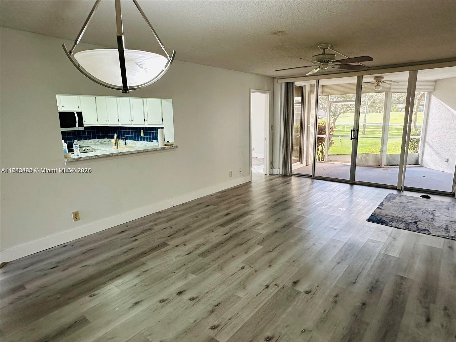 9501 Seagrape Dr #101, Davie, Florida image 2